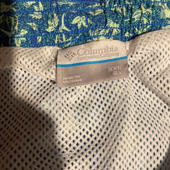 Pfg Columbia swimming shorts. Size XXl. Barely worn - Picture 2 of 3